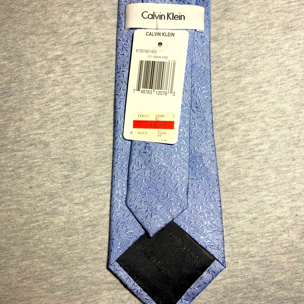 New. Calvin Klein Tie
